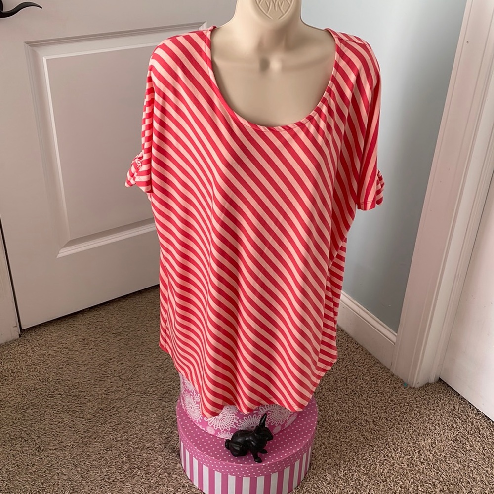 Catherine’s tunic top size OX